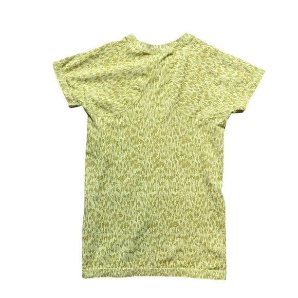 ATHLETA Momentum Allure Seamless Leopard Short Sleeve Tee Green Size XS - Picture 3 of 6